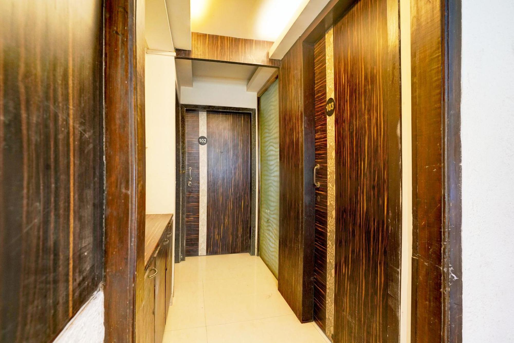 Super Hotel O Seawoods Near Palm Beach Road Formerly Sai Roop Navi Mumbai Exterior foto