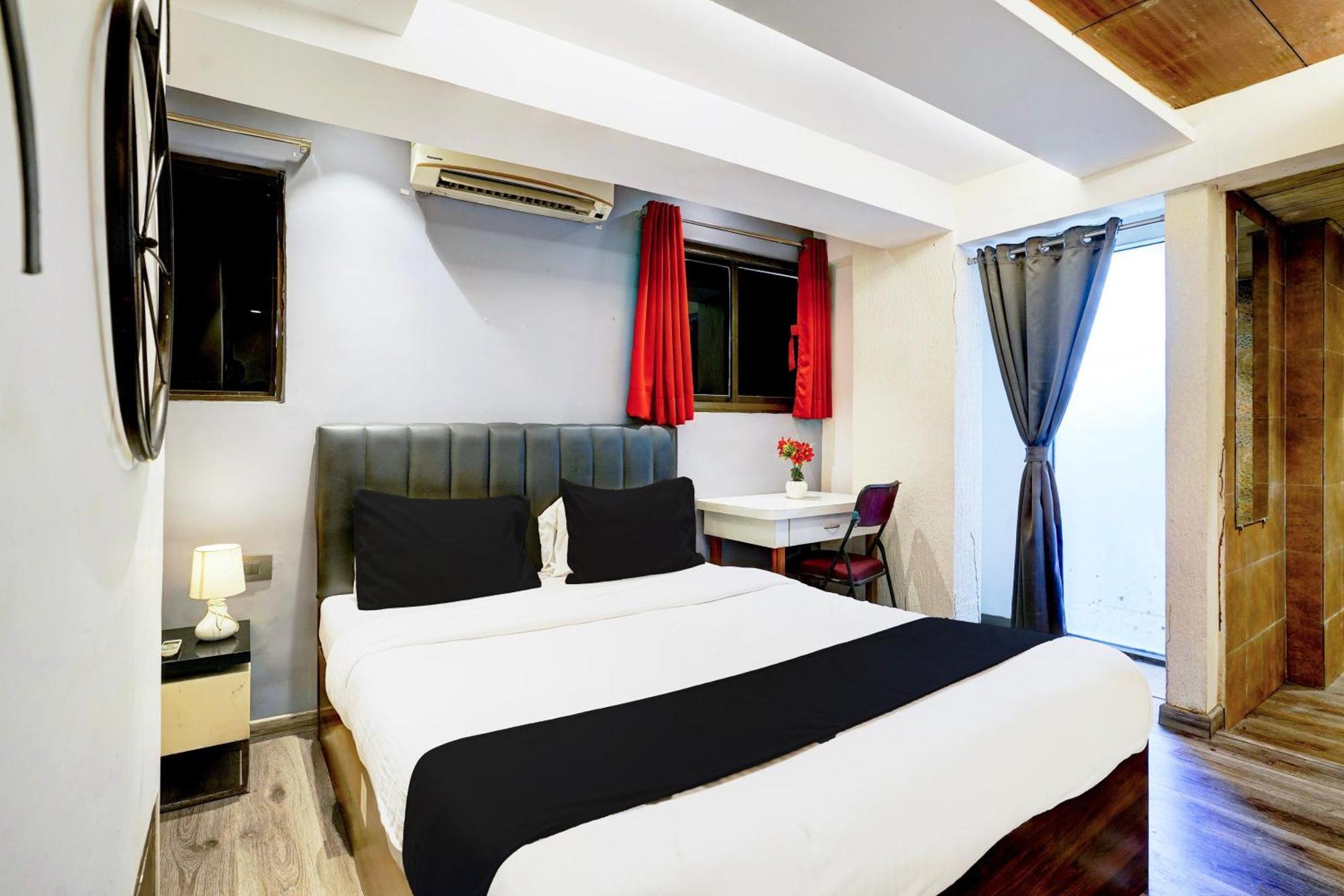 Super Hotel O Seawoods Near Palm Beach Road Formerly Sai Roop Navi Mumbai Exterior foto